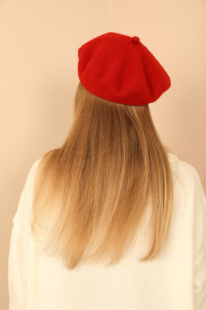 Kırmızı Yünlü Ressam Beresi