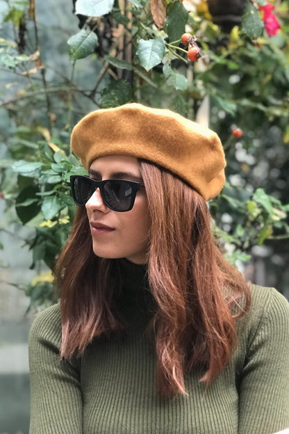 Hardal Yünlü Ressam Beresi